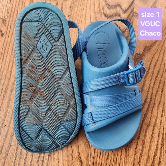 Blue Chaco Sandals - Picture 2 of 4